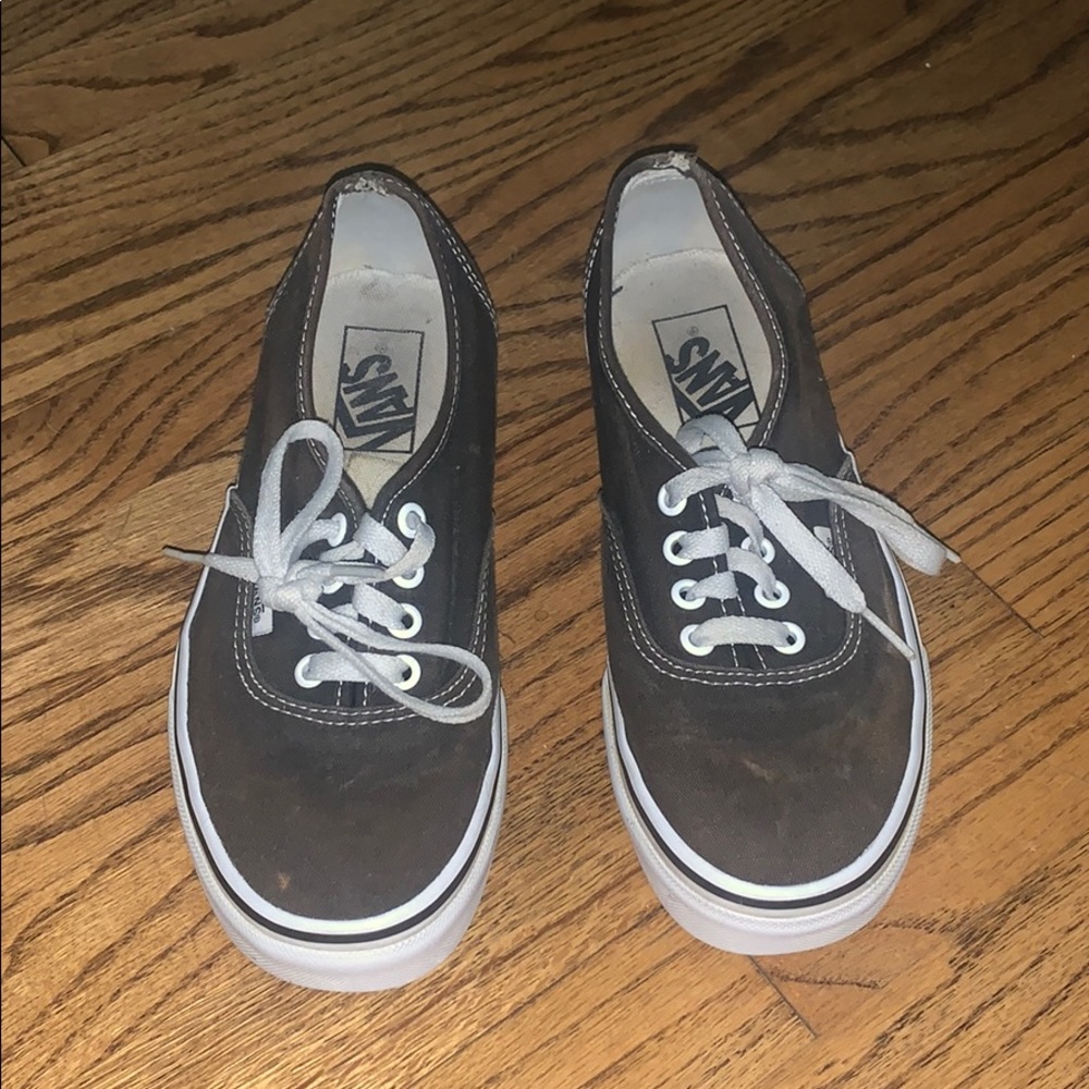 Black Vans